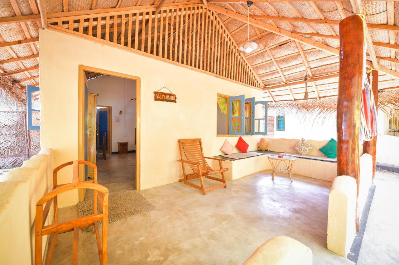 De Silva Wind Resort Kalpitiya - Kitesurfing School Sri Lanka ภายนอก รูปภาพ