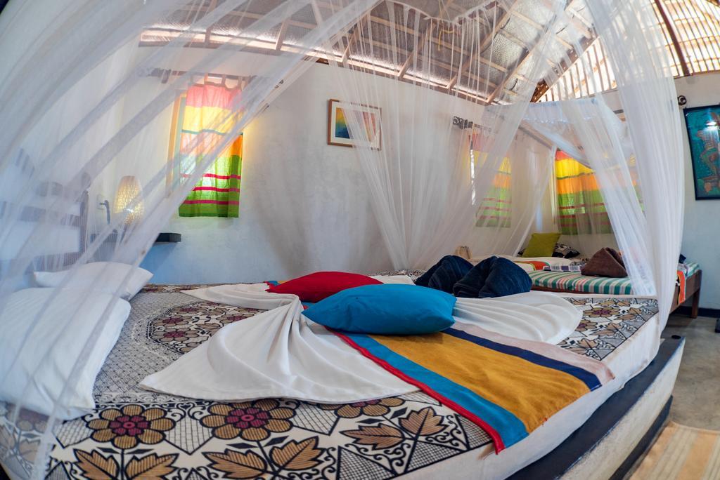 De Silva Wind Resort Kalpitiya - Kitesurfing School Sri Lanka ภายนอก รูปภาพ