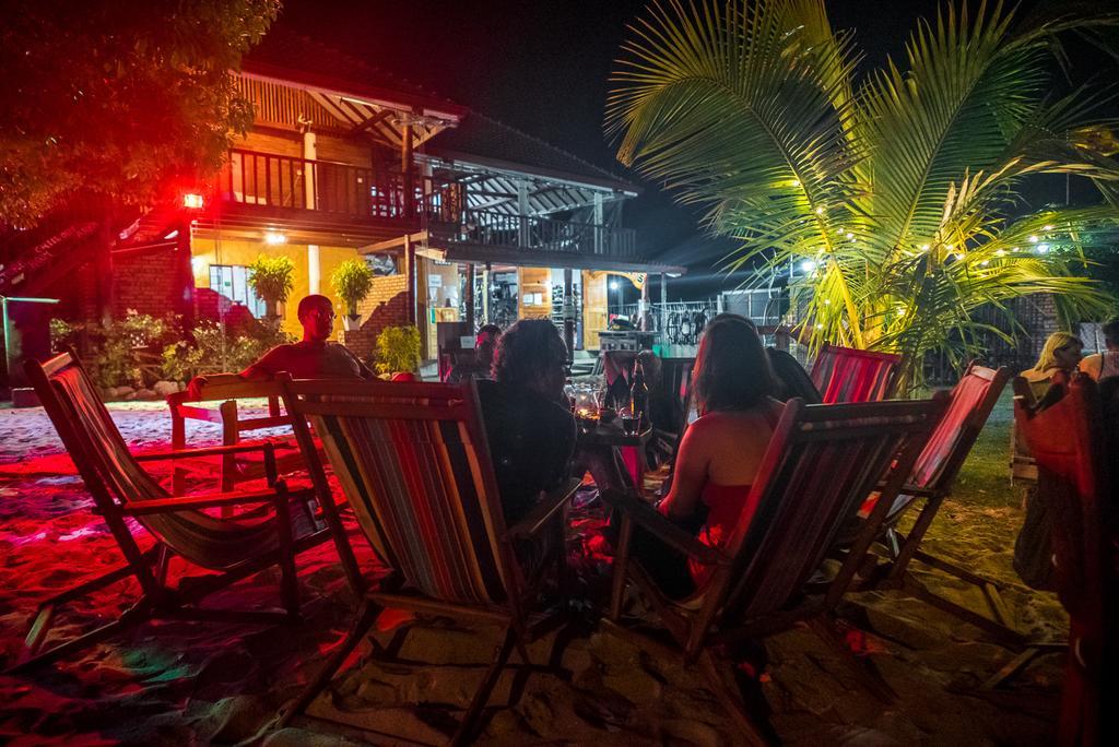 De Silva Wind Resort Kalpitiya - Kitesurfing School Sri Lanka ภายนอก รูปภาพ