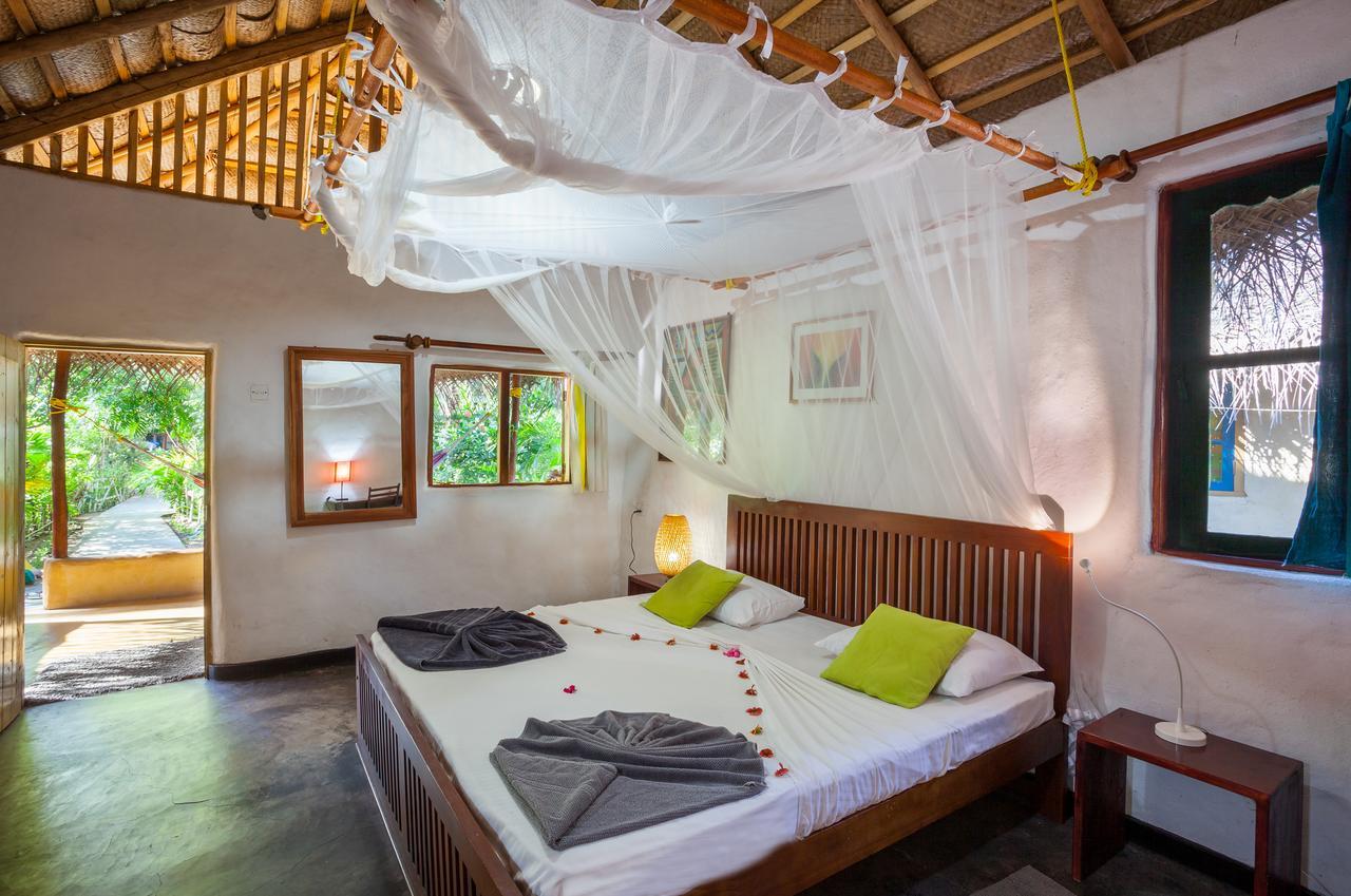 De Silva Wind Resort Kalpitiya - Kitesurfing School Sri Lanka ภายนอก รูปภาพ